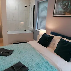 Blok 3 -jacuzzi Suites, & Ensuite Blackpool